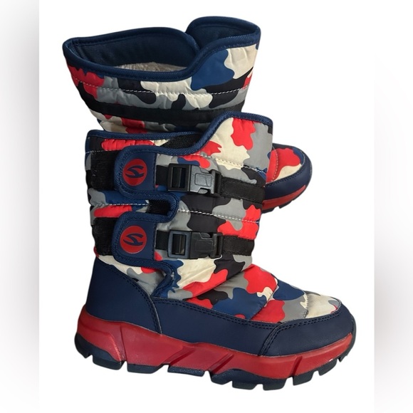 Boys Camo Insulated Winter Snow Boots Size 35 Youth US 3–3.5 - Picture 1 of 8
